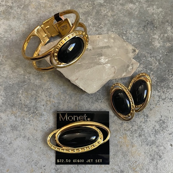 NOS Monet Enamel Gold Bracelet Earring Set